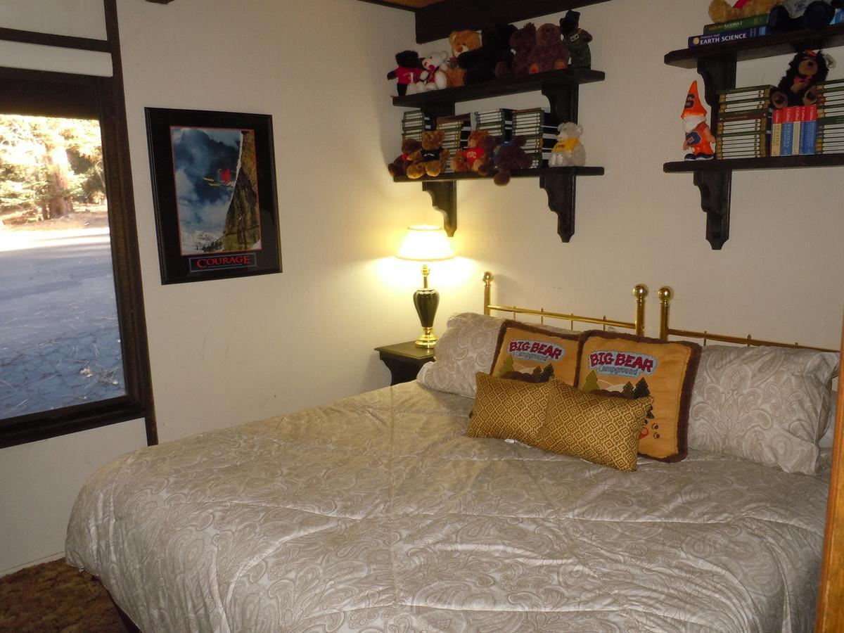 Two-Bedroom Plus Den Economy Unit #81 By Escape For All Seasons Bus Lic #23546 Big Bear Lake Exterior foto